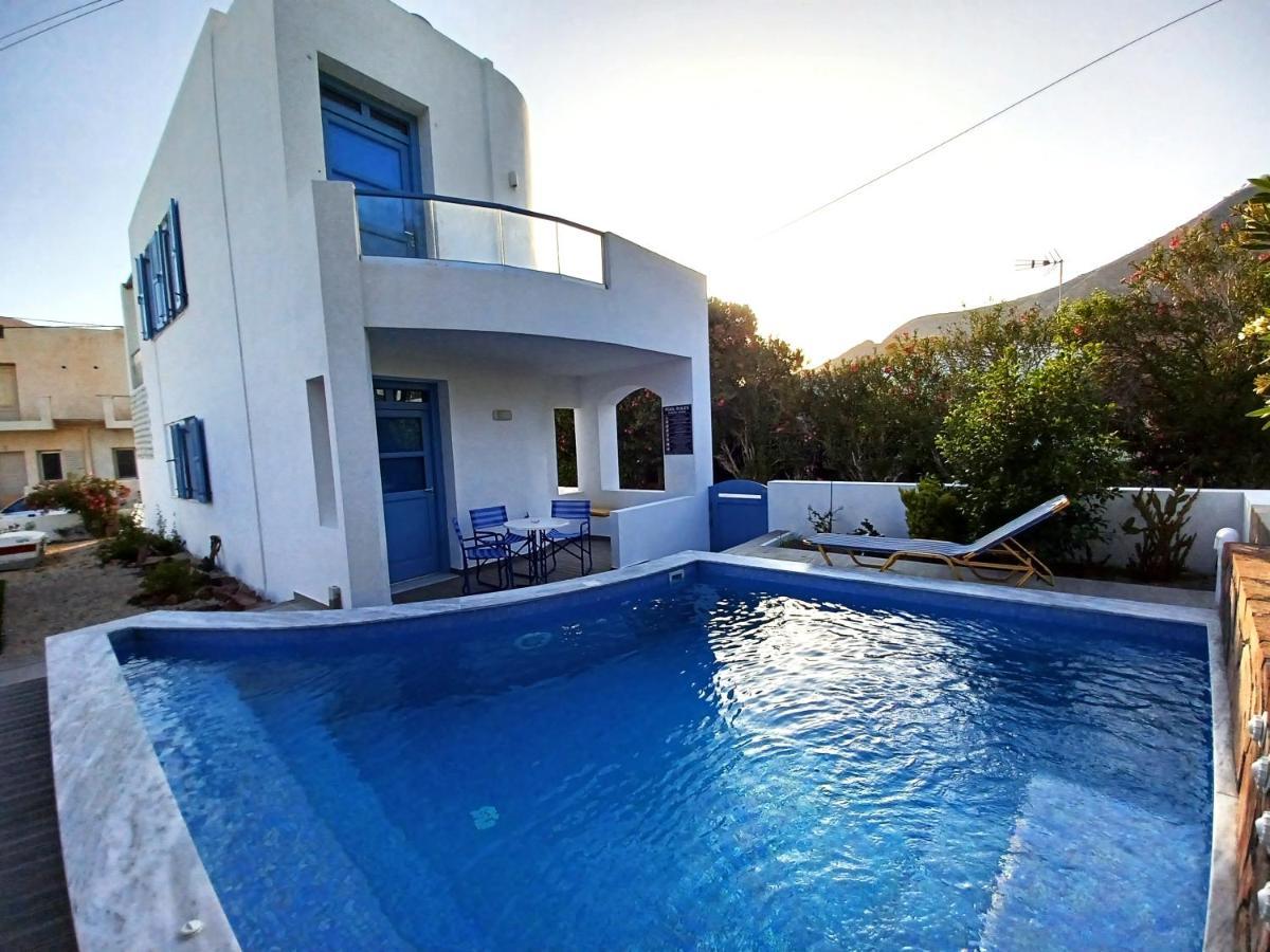 Welcome To Captain Lazaros 2Storey Unique Design Pool-Jacuzzi Villa Structured As A Private Resort Within A 500 Sqm Plot Just Steps From The Famous Black Beach-Balcony With Seaview -Private Parking Perissa  Exterior foto